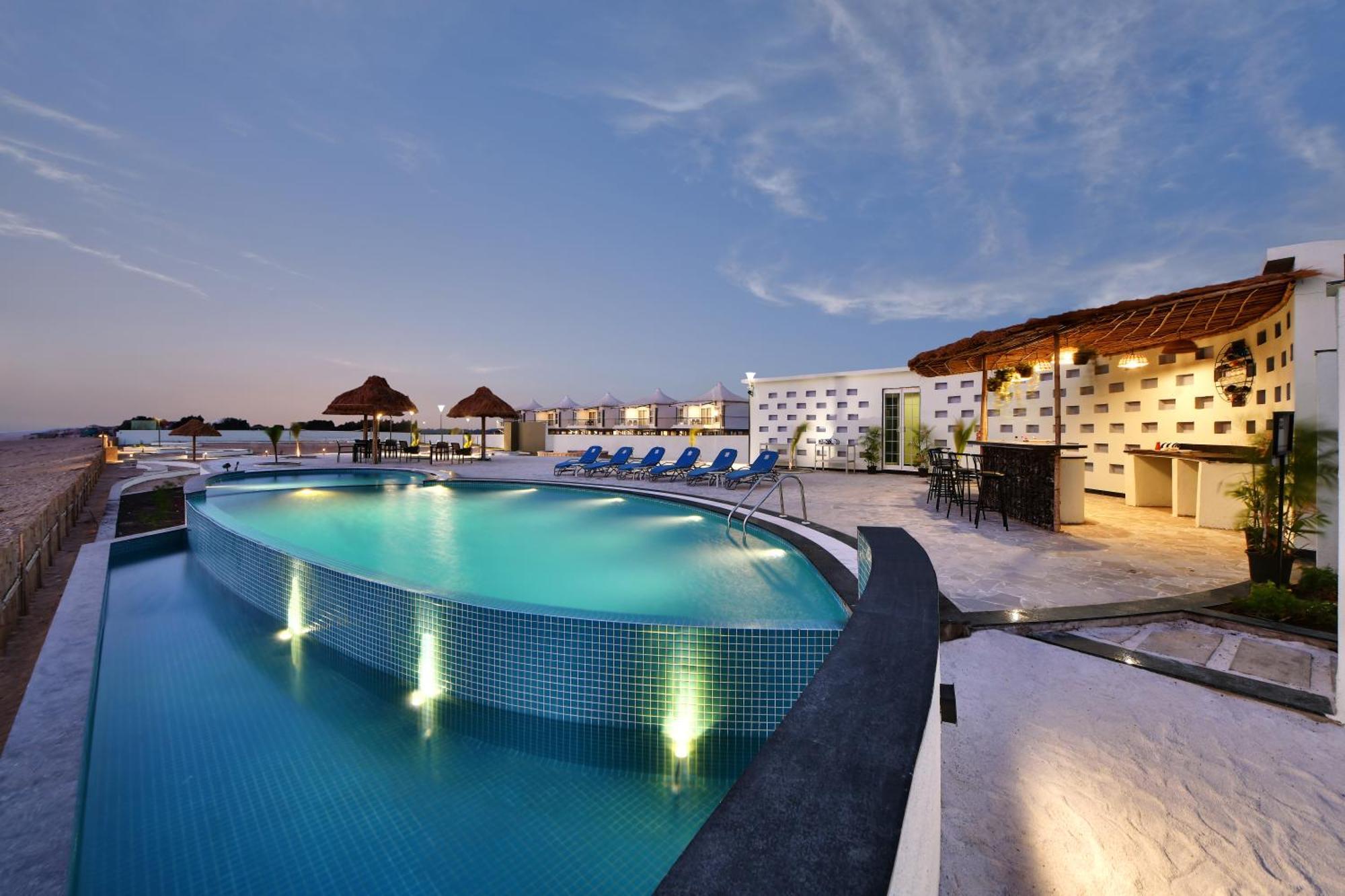 The Fern Leo Beach Resort , Madhavpur Porbandar Exterior foto